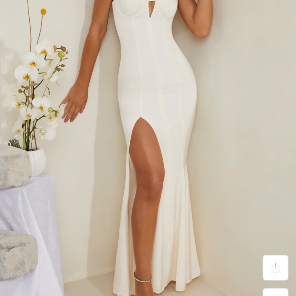 Elegant Evening Gown (OH POLLY, Flavia)